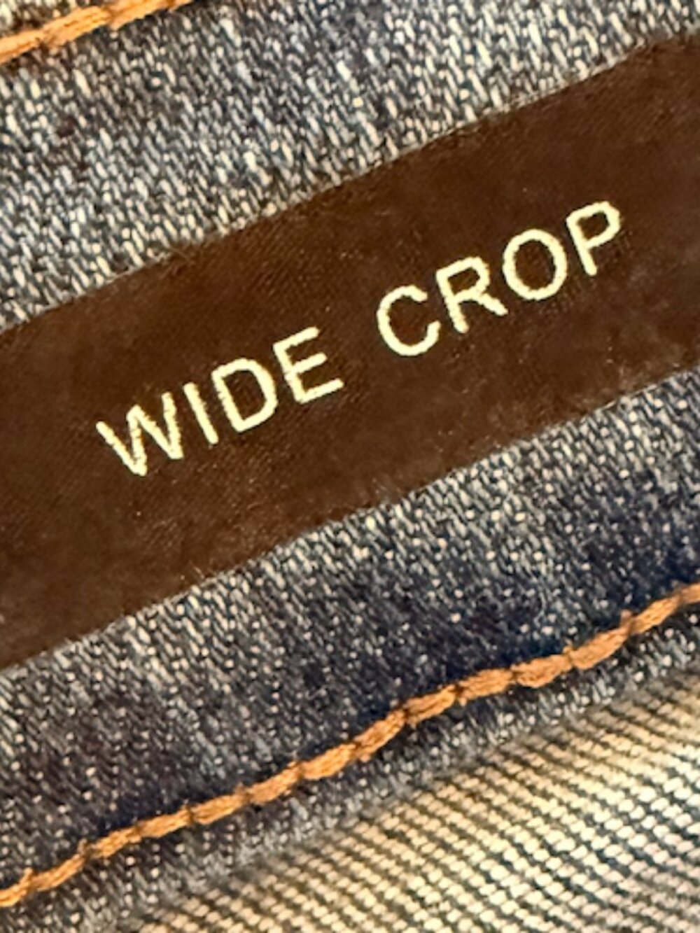 Judy Blue Wide Crop Jeans (13/31) / High Rise/ Raw Hem/ Medium Wash - Picture 5 of 6